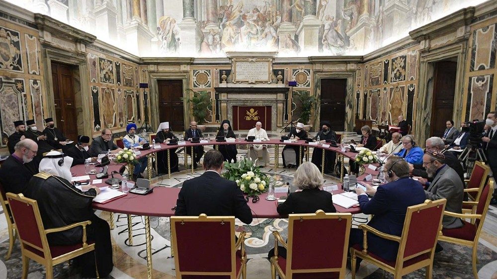 RELIGIONI E EDUCAZIONE: VERSO UN PATTO PER ’EDUCAZIONERICORDARE È VIVERE